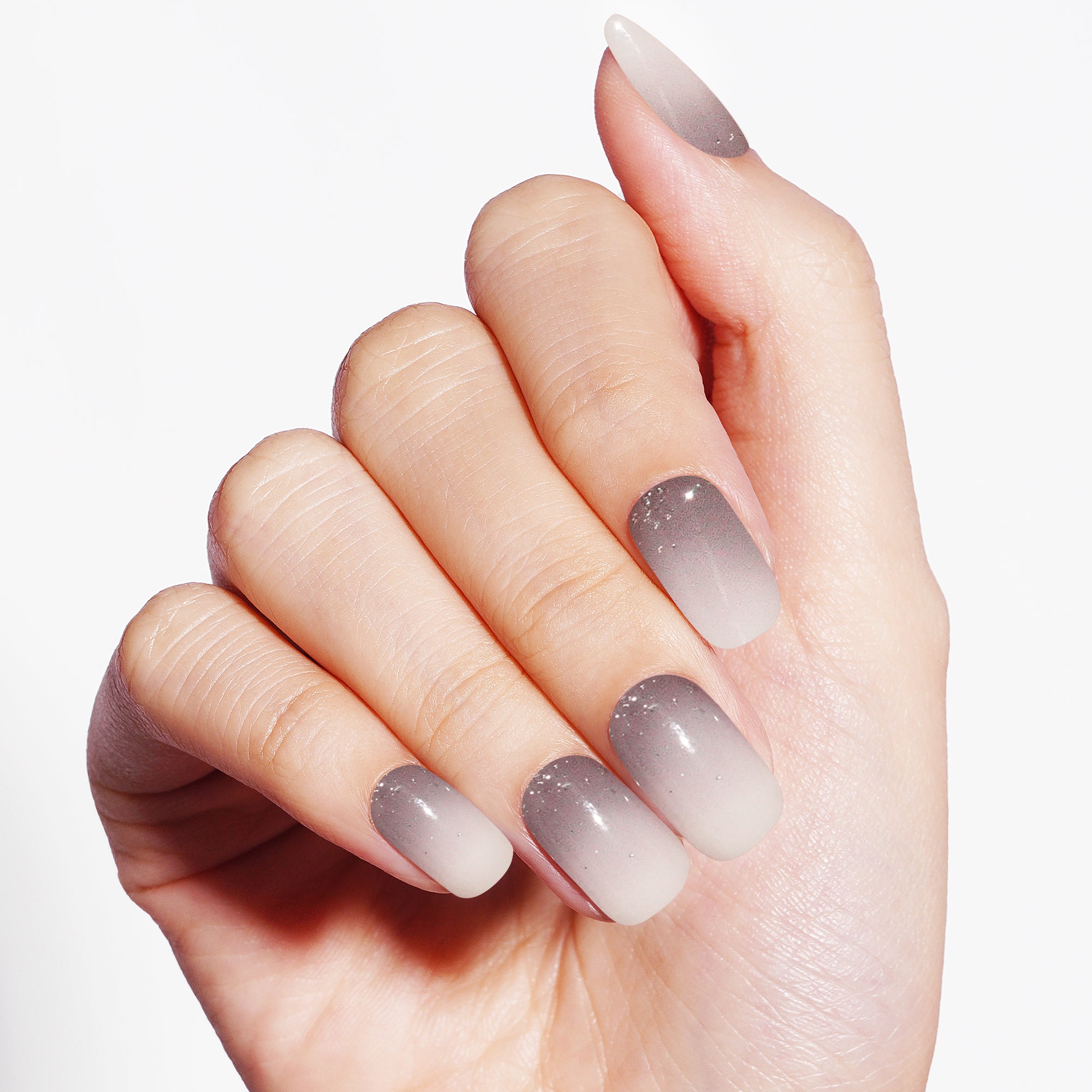 Soft Gray Elegance Gel Nail Strips for a Modern, Minimal Look | Ash Dream-2822