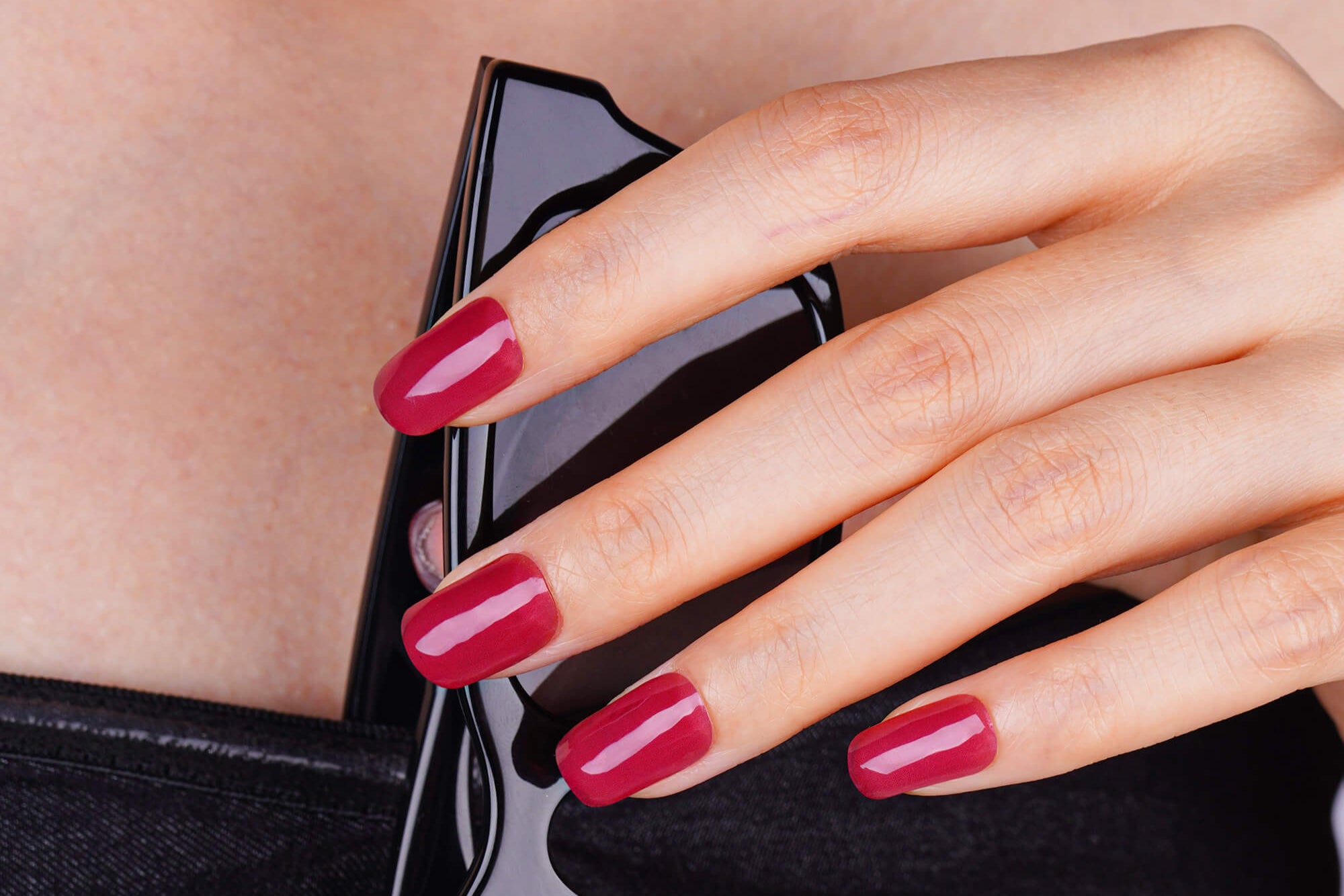 Glossy Cherry Red Semi-Cured Gel Nail Strips | Sheer Cherry-2739