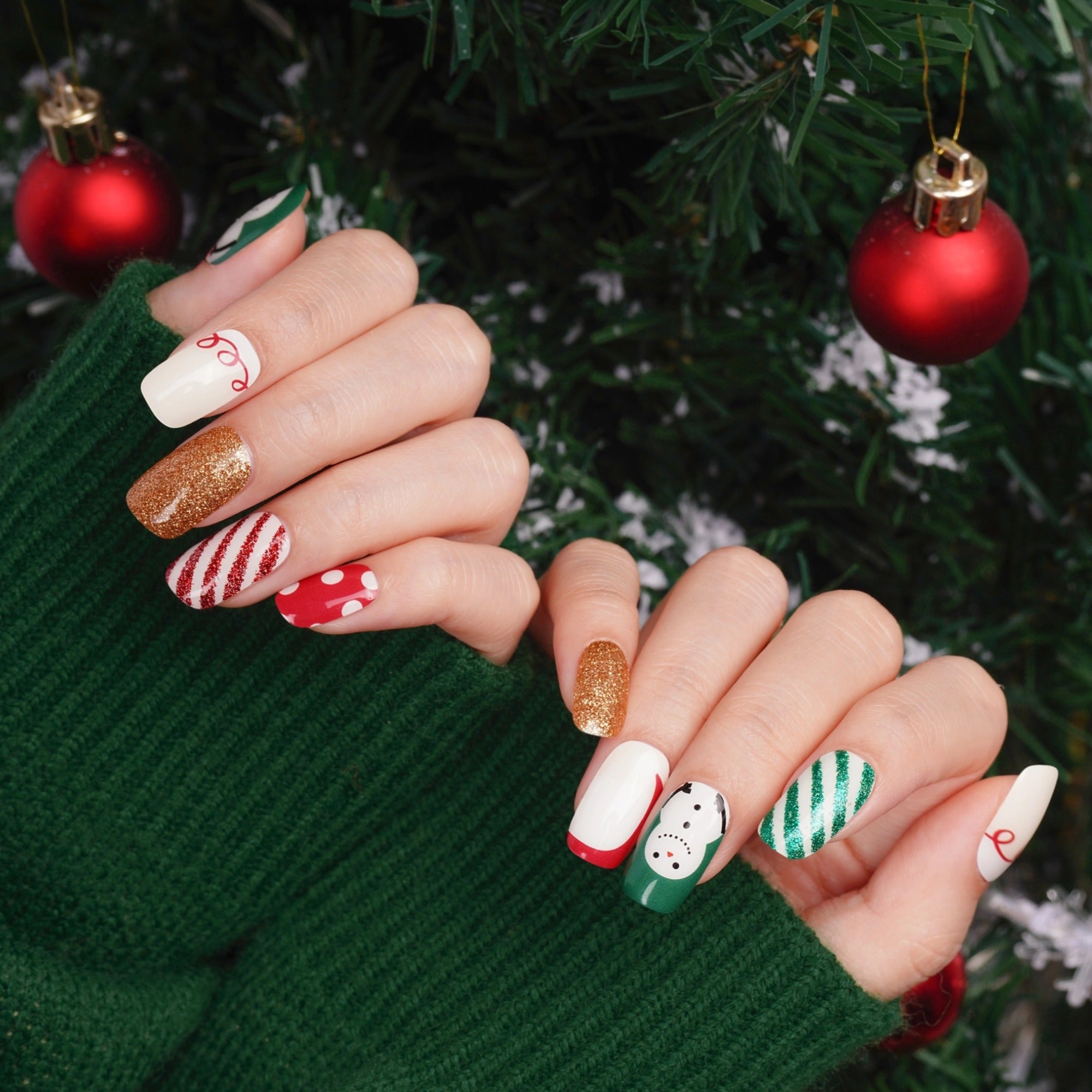 Glittering Holiday - 3487