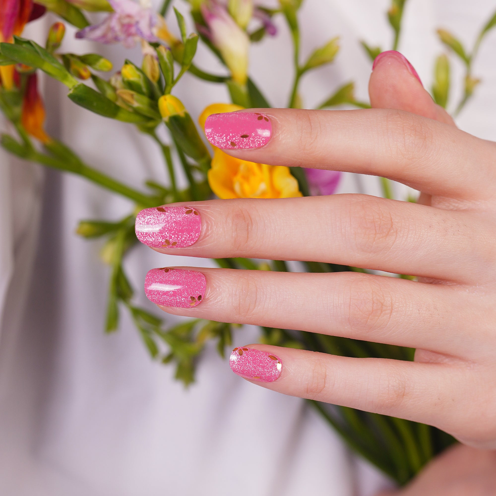 Elegant Rose Pink Gel Nail Strips with Luxe Gloss Finish | Regal Rose-2897
