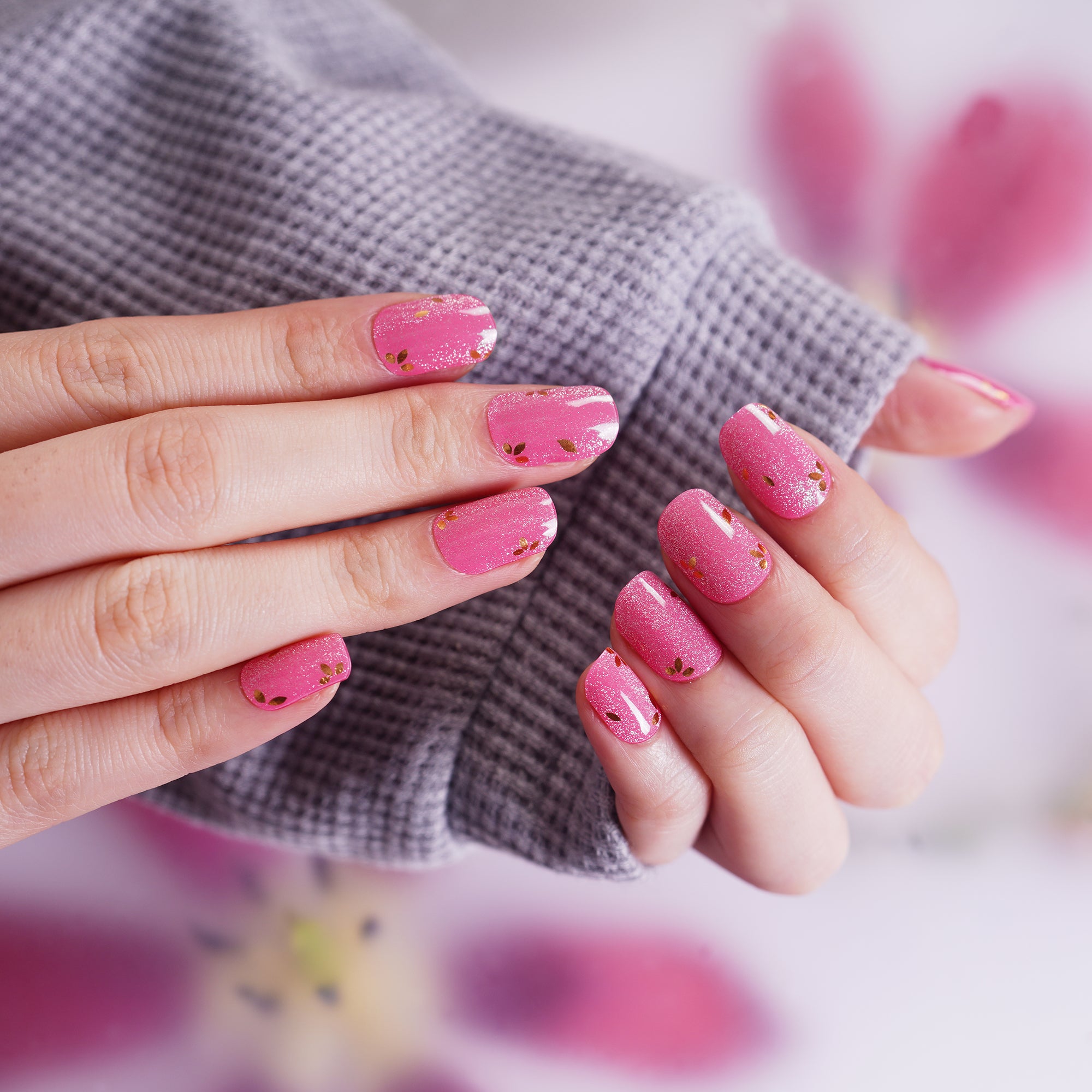 Elegant Rose Pink Gel Nail Strips with Luxe Gloss Finish | Regal Rose-2897