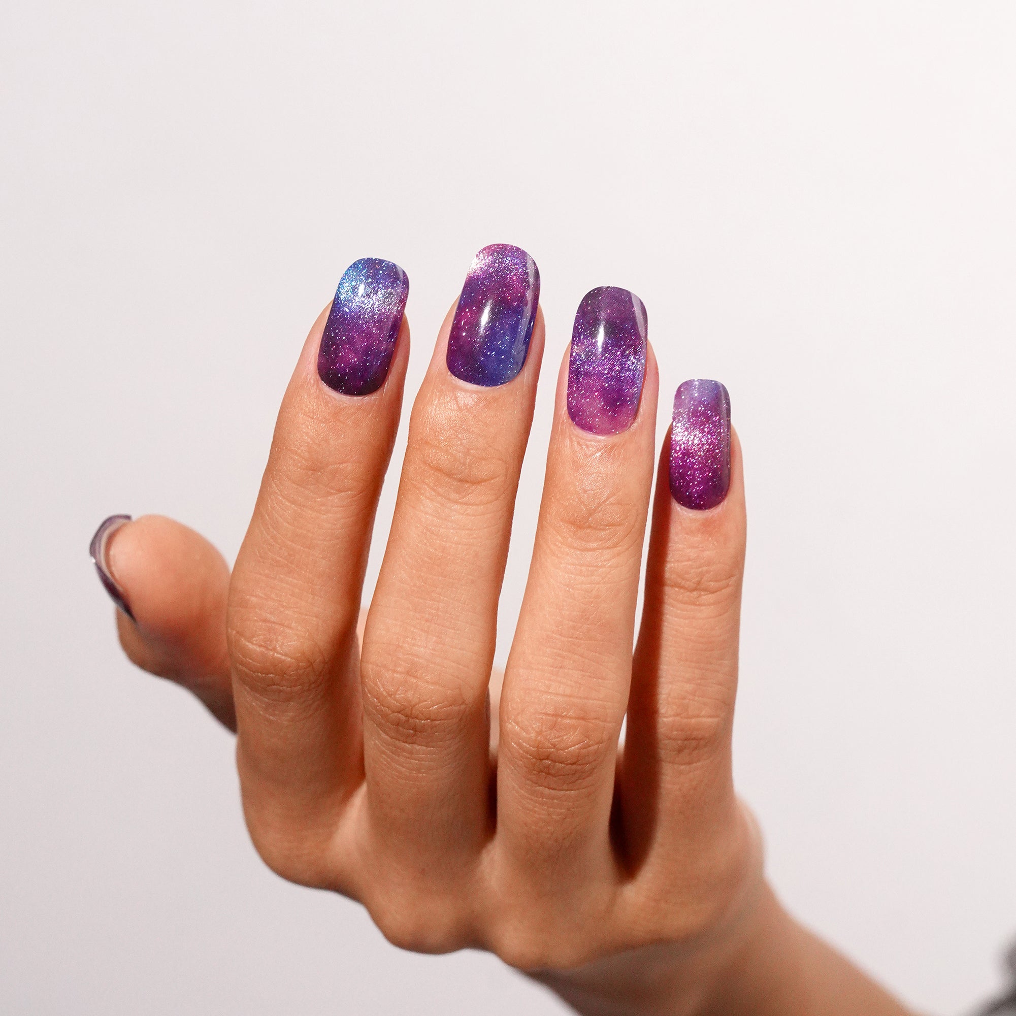 Galaxy Shimmer Gel Nail Strips with Cosmic Iridescent Glow | Cosmic Dream-2909