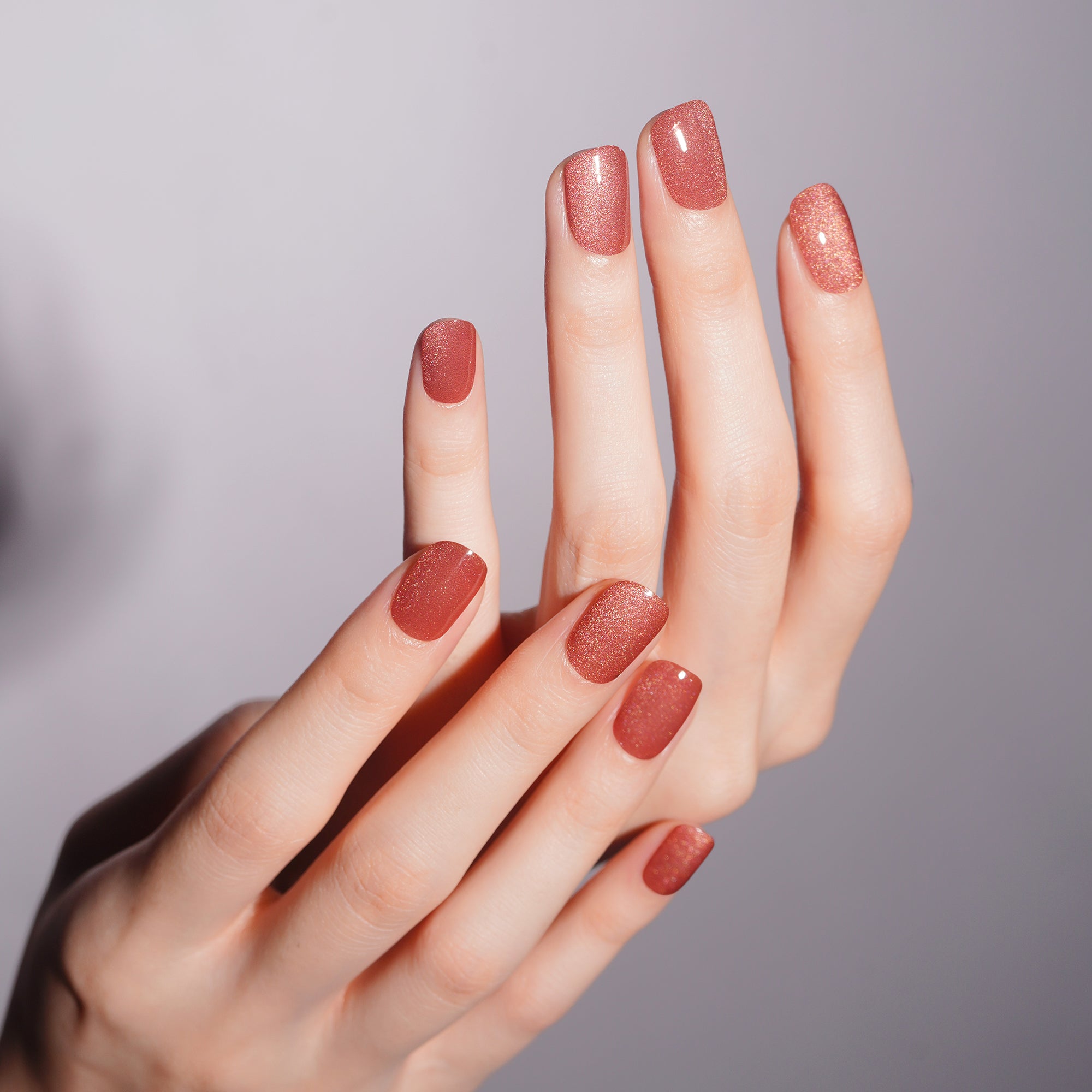 Shimmering Mocha Brown Gel Nail Strips | Cocoa Glint-2798