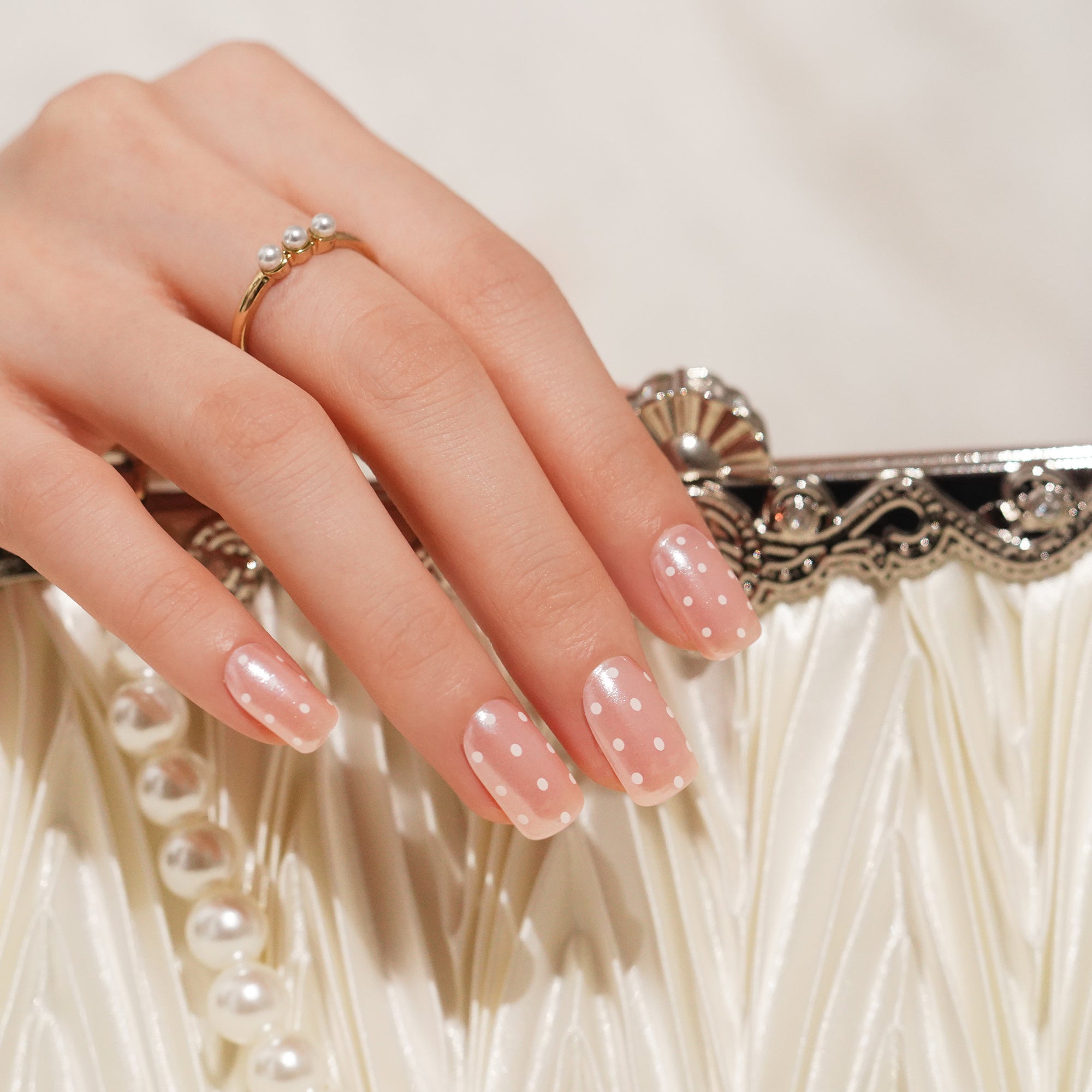 Pastel Polka Dot Gel Nail Strips for a Soft and Charming Manicure | Dreamy Dots-2857