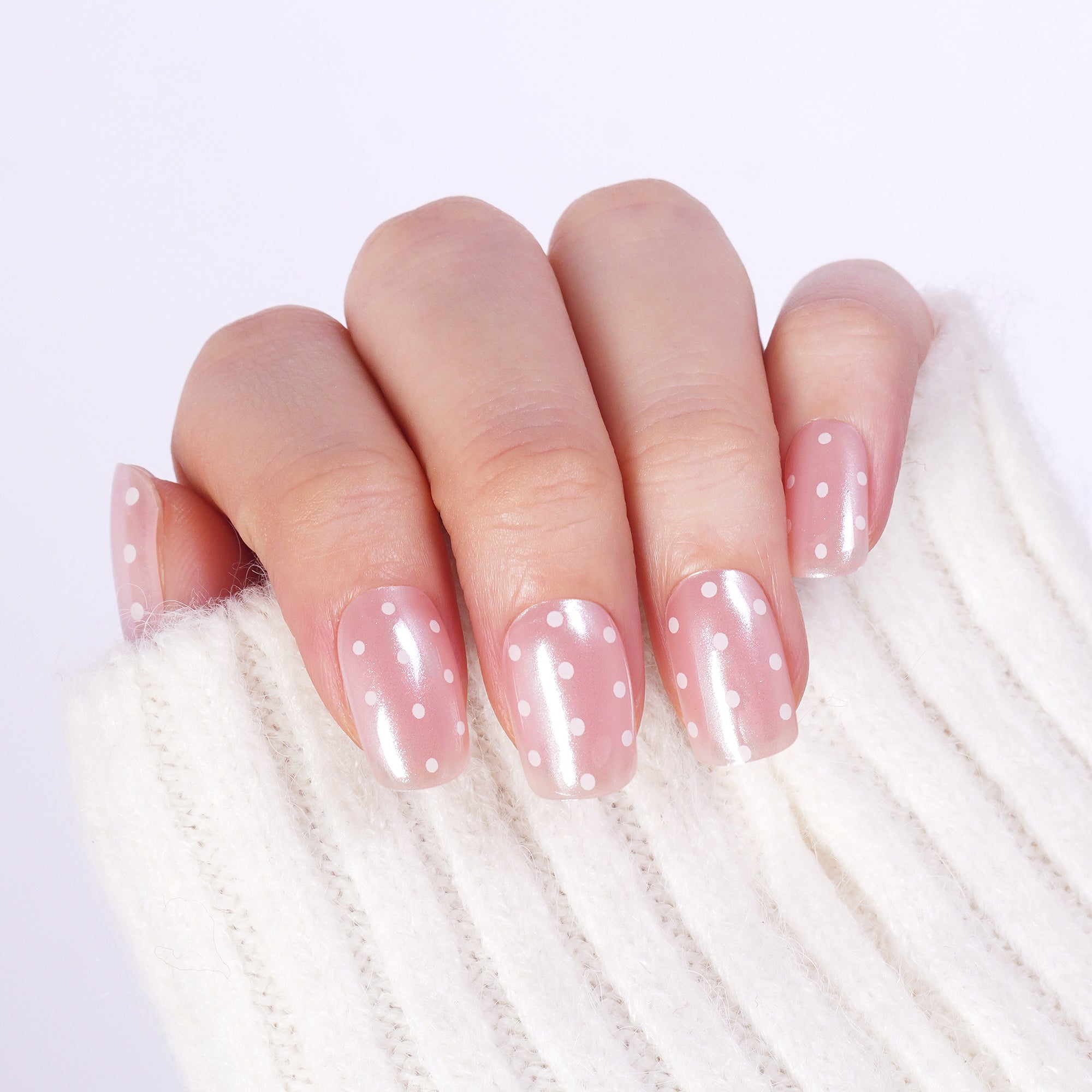 Pastel Polka Dot Gel Nail Strips for a Soft and Charming Manicure | Dreamy Dots-2857