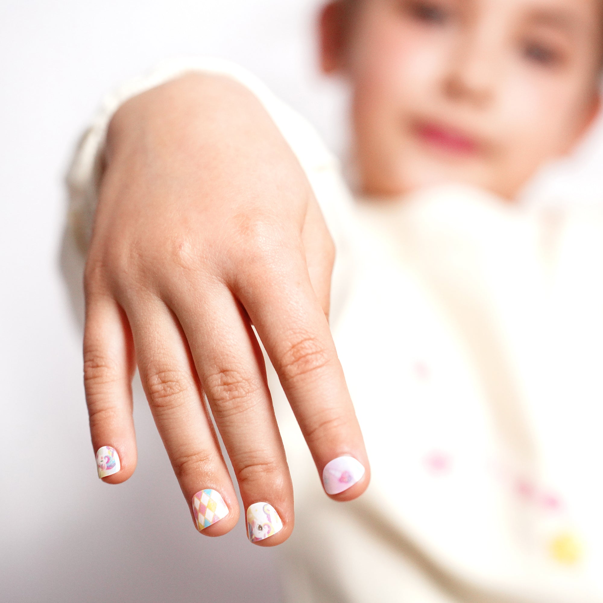 Magical Sparkling Gel Nail Strips for Kids | Unicorn Dash-2880