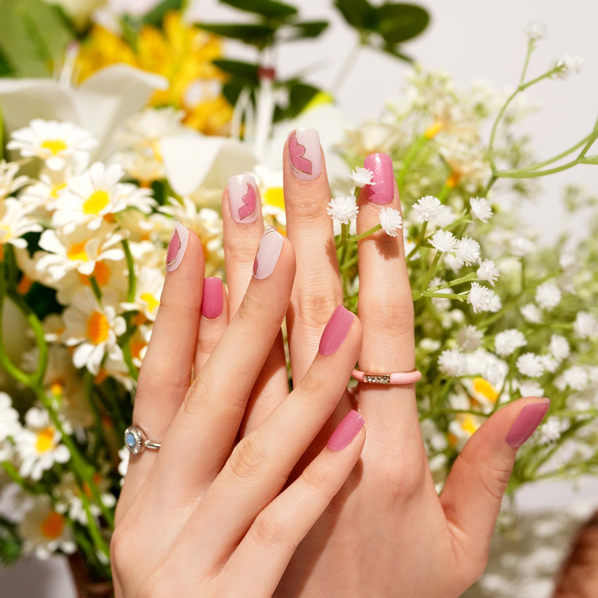 Soft Blush Pink Gel Nail Strips with a Gentle, Feminine Glow | Pink Whispers-2870