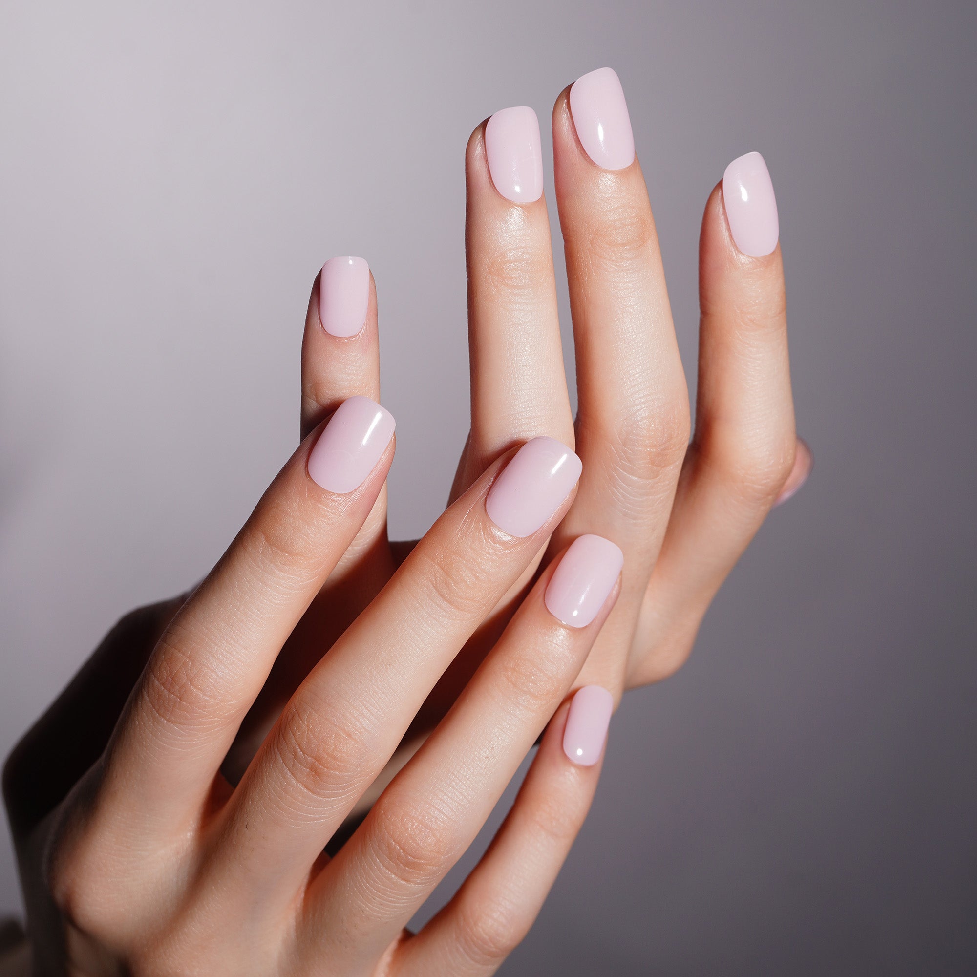 Iridescent Soft Glow Gel Nail Strips | Misty Pearl -2802