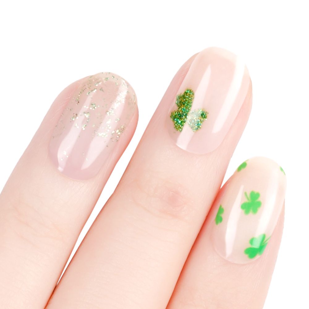 Amazon.com: 6Grids St. Patrick's Day Nail Art Glitter Sequins Kit - 3D  Clover Nail Sequins Nail Stickers Decal Green Shamrock Irish Luck Shaped  Design Holographic Flakes DIY St. Patrick's Day Manicure Accessories :