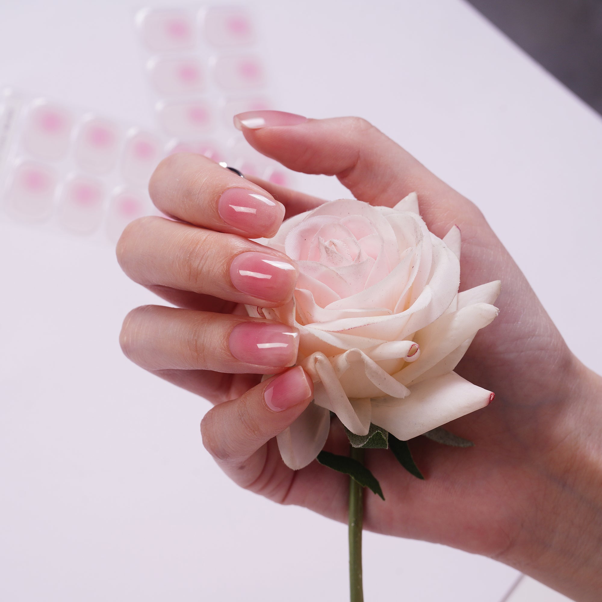 Iridescent Pink Gel Nail Strips with Crystal Shine Glow Finish | Crystal Flush-2915