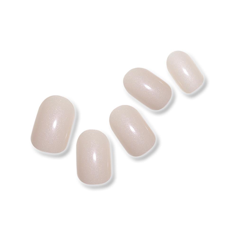 Simple and Classy Light Nude Gel Nail Strips | Sand Beige | Danni & Toni