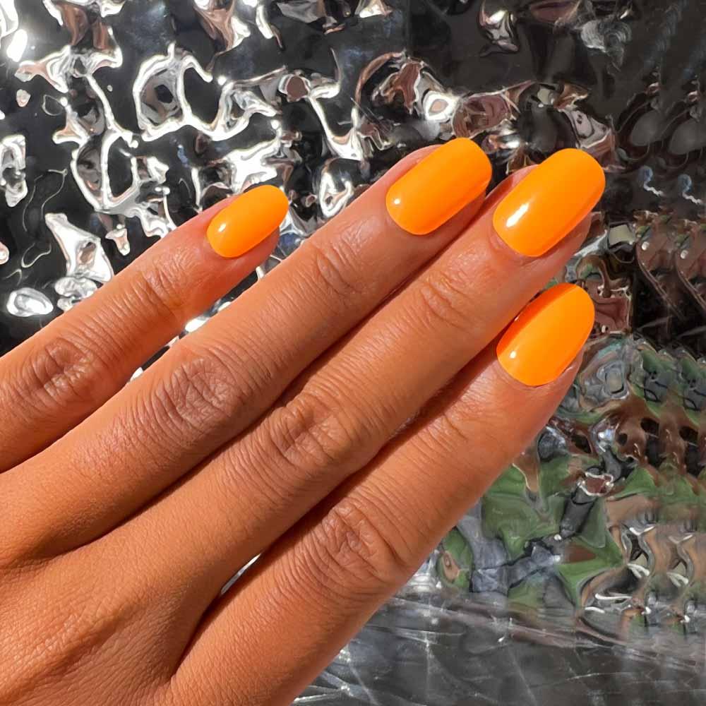 Crystal Nails USA - Do you feel the summer? 😜 Short neon orange nails with  the 3S64 3 Step CrystaLac gel polish and Swarovski crystals 🍊⁠  ⁠http://bit.ly/2YLxBVH | Facebook