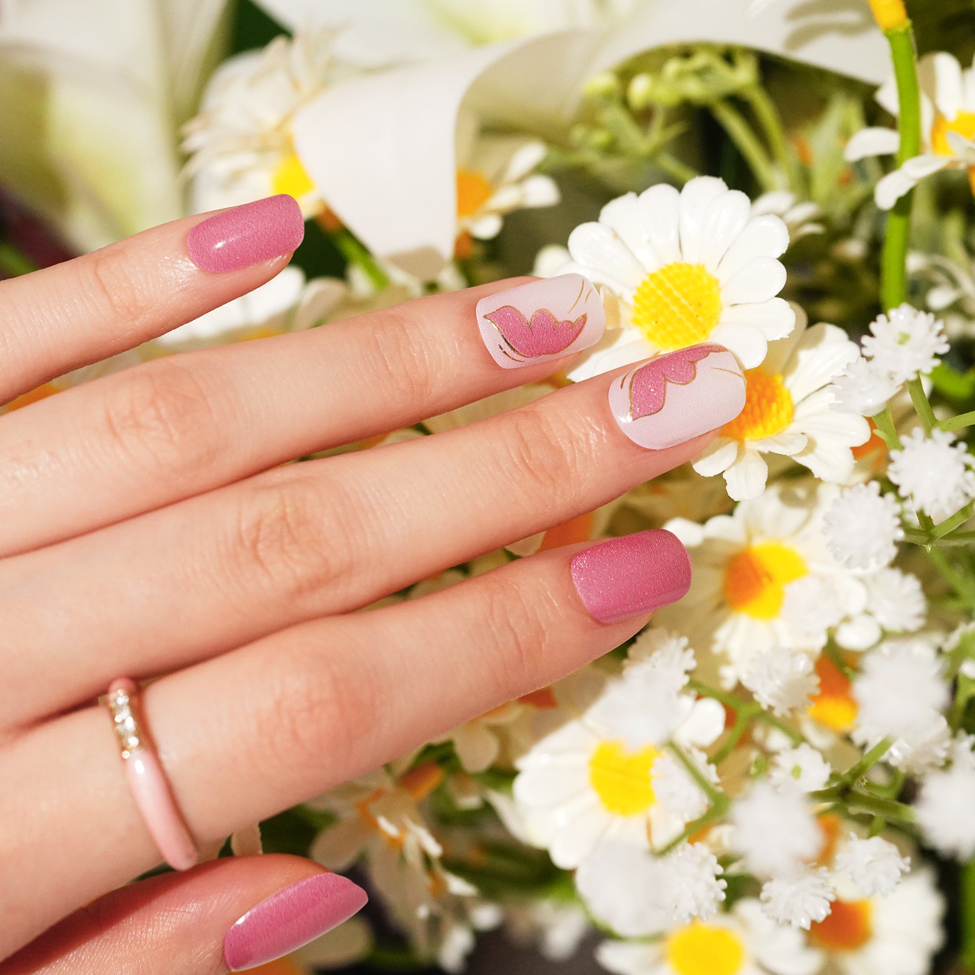 Soft Blush Pink Gel Nail Strips with a Gentle, Feminine Glow | Pink Whispers-2870