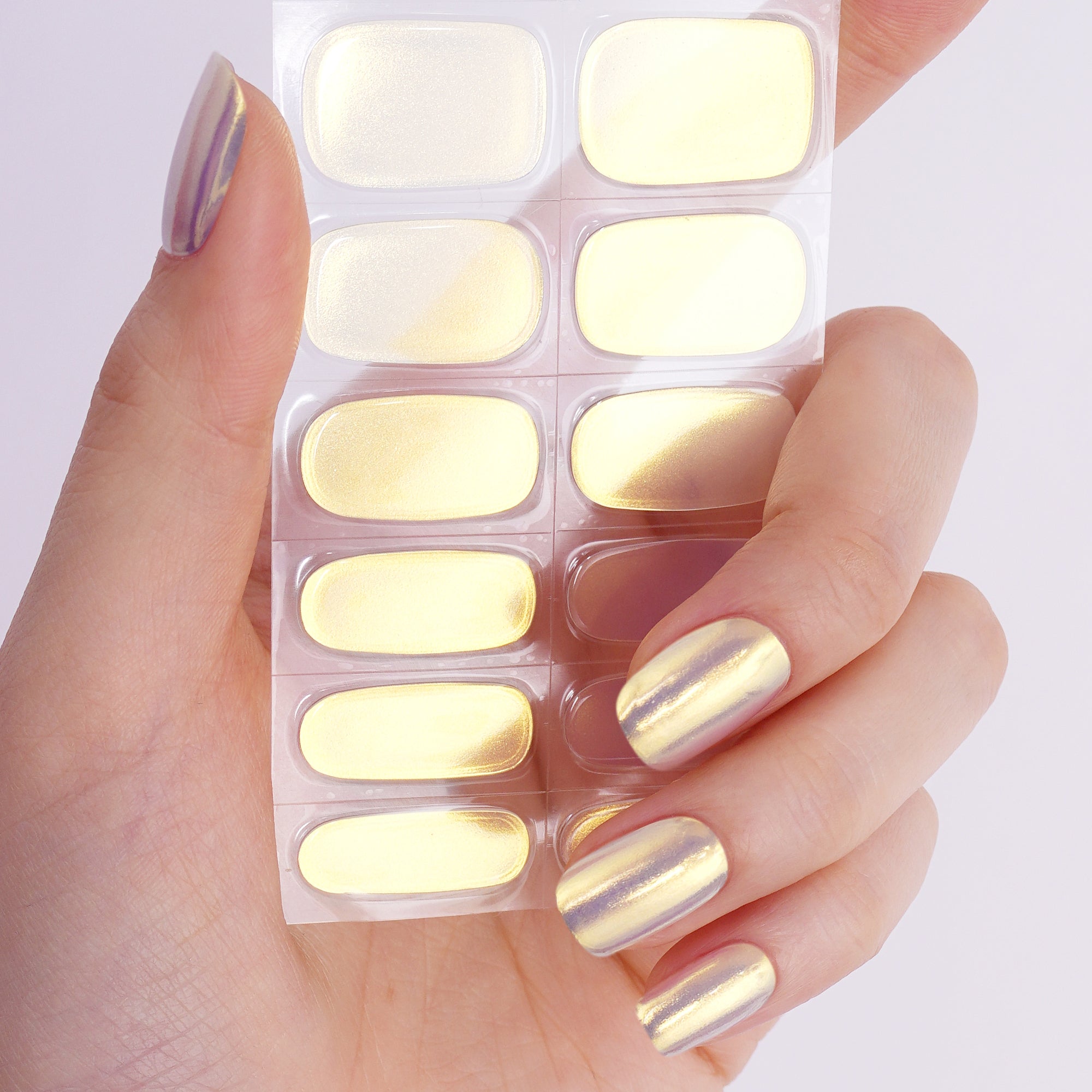 A Luxurious Gel Nail Design with Soft Golden Radiance | Gilded Aura-2867